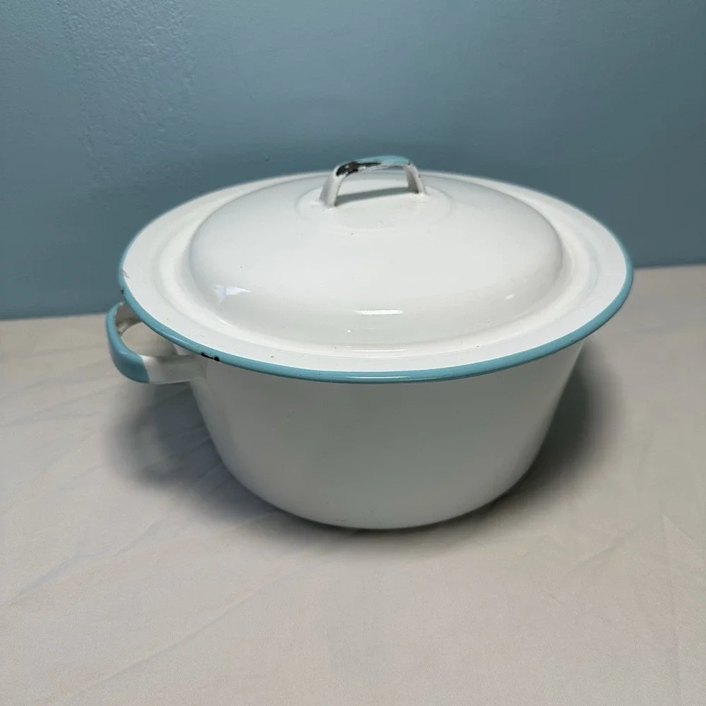 White Enamel Stock Pot 9